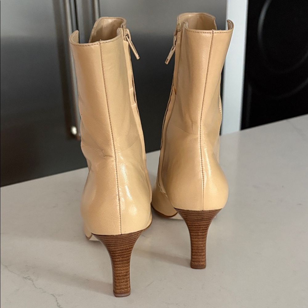 Gianni Bini Butter Cream Heeled Boots sz 91/2 - Picture 2 of 6